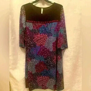PerSeption Woman’s 2X purple, paisley, peacock tail jeweled a line dress